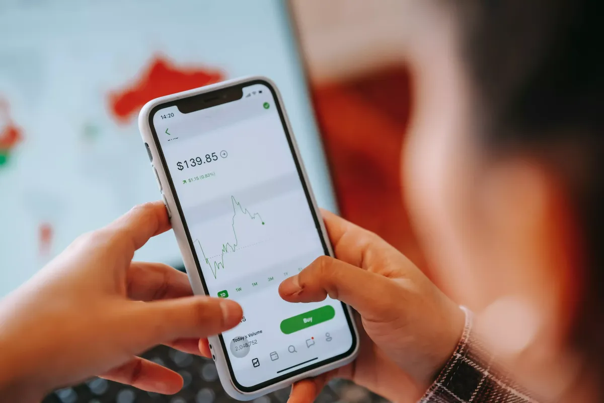 Aplikacja do inwestowania – klucz do sukcesu na rynku finansowym