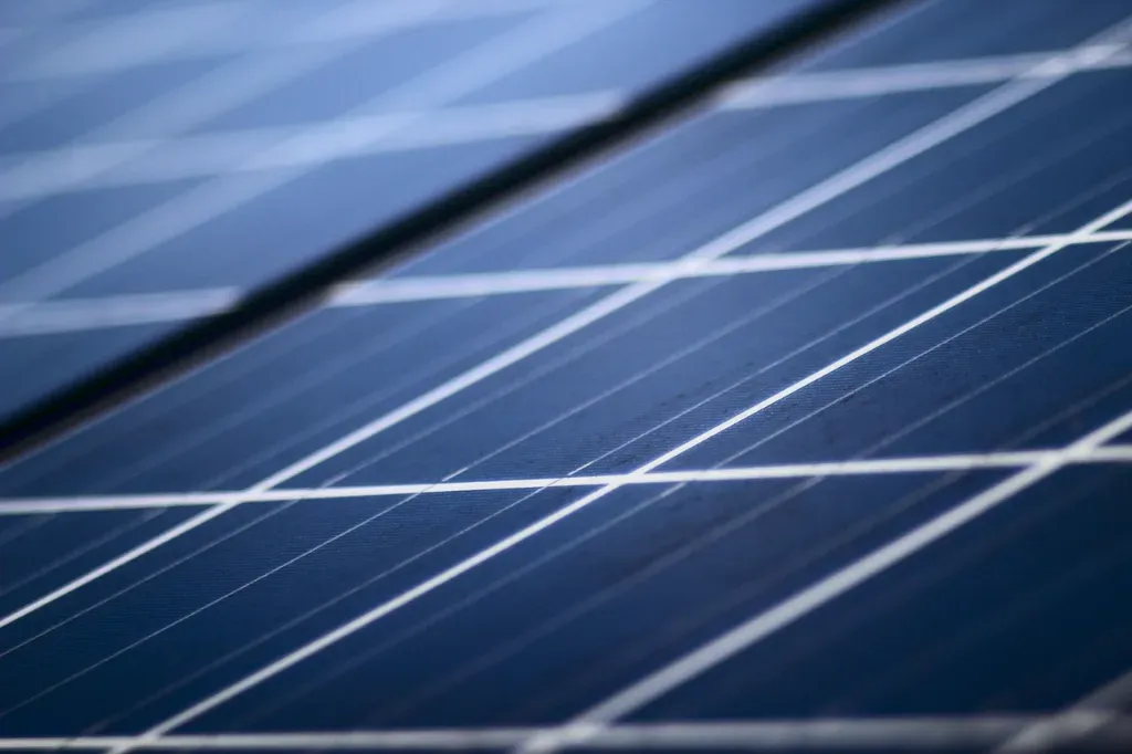 Przełączniki akumulatorów fotowoltaicznych w systemach magazynowania energii